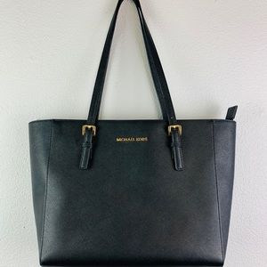 Micheal Kors handbag